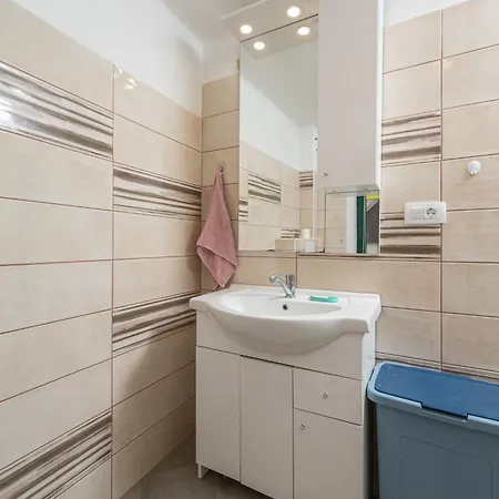 Zelena Hisa Pri Bjov Appartement *