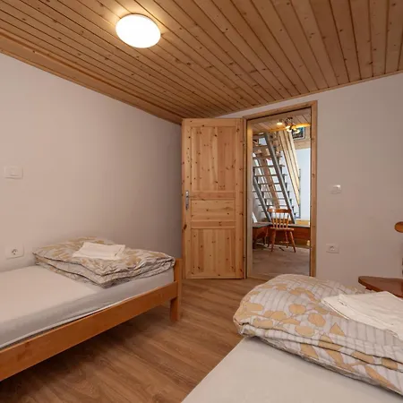 Appartement Zelena Hisa Pri Bjov