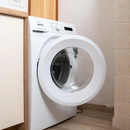 Zelena Hisa Pri Bjov