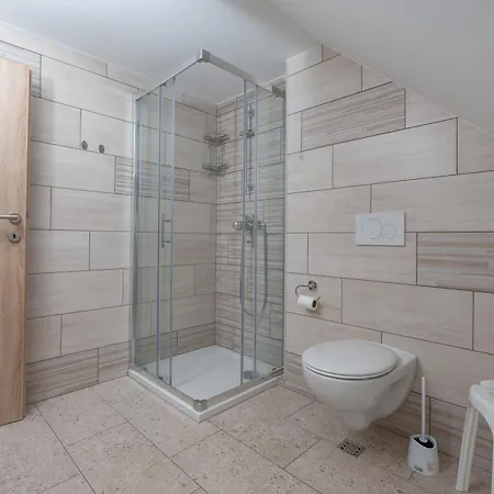 Zelena Hisa Pri Bjov Appartement *