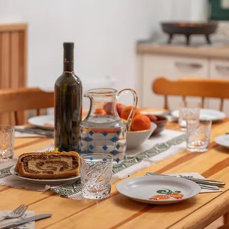 Zelena Hisa Pri Bjov Bohinjska Bela