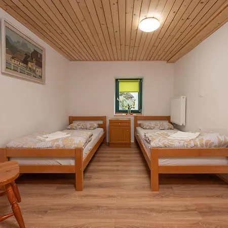 Zelena Hisa Pri Bjov Appartement