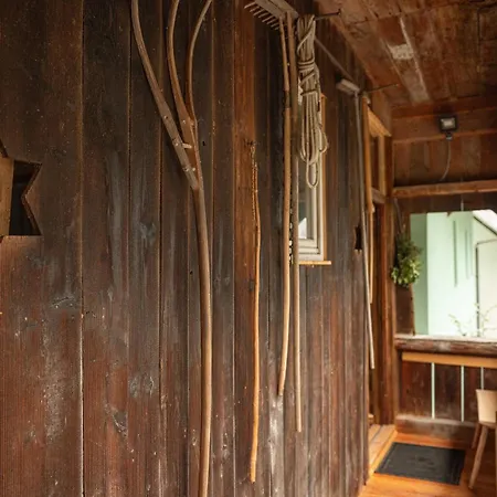 Διαμέρισμα Zelena Hisa Pri Bjov *