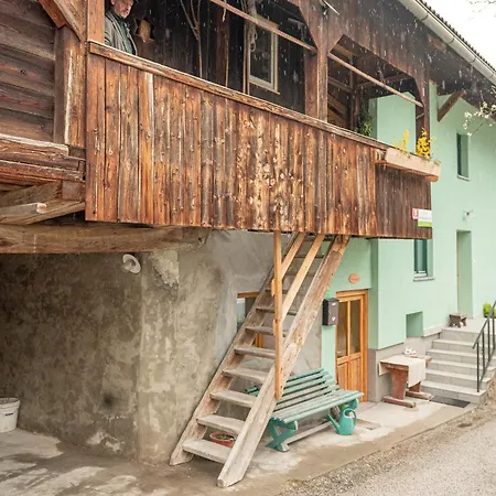 Zelena Hisa Pri Bjov Bohinjska Bela