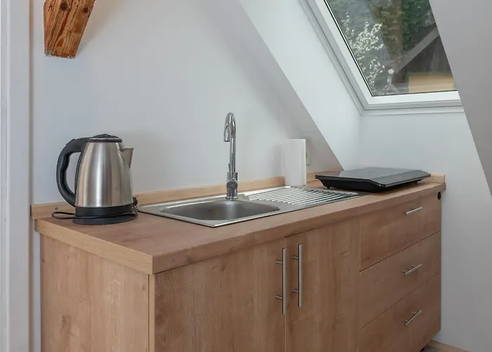 Zelena Hisa Pri Bjov Bohinjska Bela