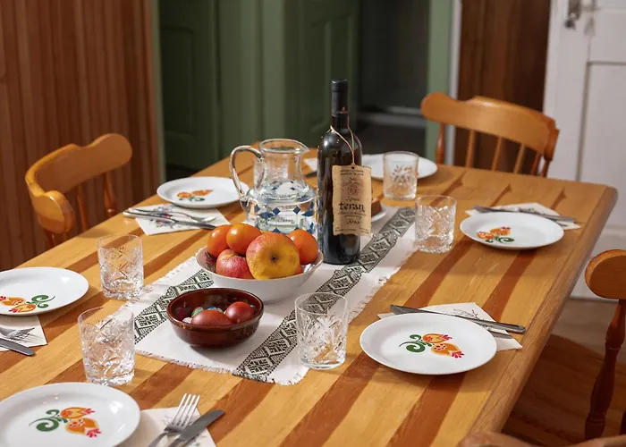 Zelena Hisa Pri Bjov