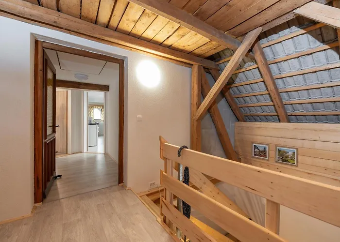 公寓 Zelena Hisa Pri Bjov 波希基斯卡贝拉