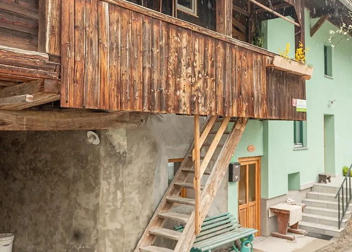 Zelena Hisa Pri Bjov 波希基斯卡贝拉