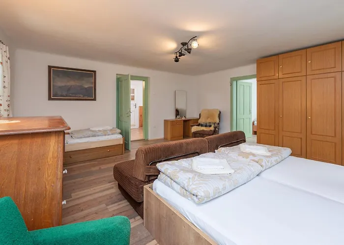 Daire Zelena Hisa Pri Bjov Bohinjska Bela